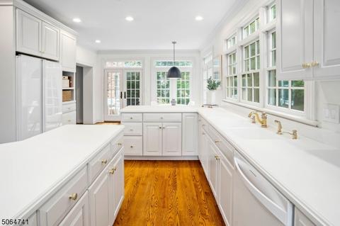 93 Pine Grove Ave, Summit, NJ 07901 photo 7