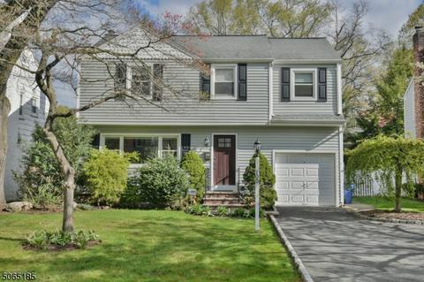 105 Dora Ave, Waldwick, NJ 07463 photo 1