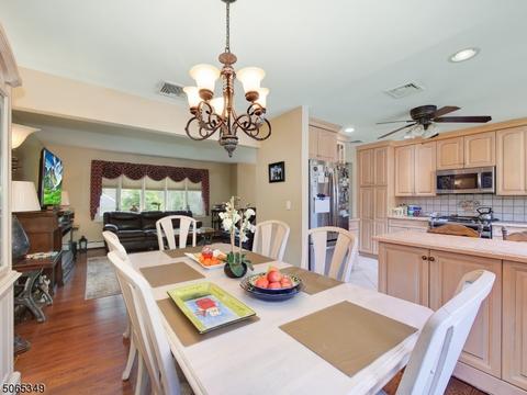 8 Kuiken Ct, Wayne, NJ 07470 photo 7