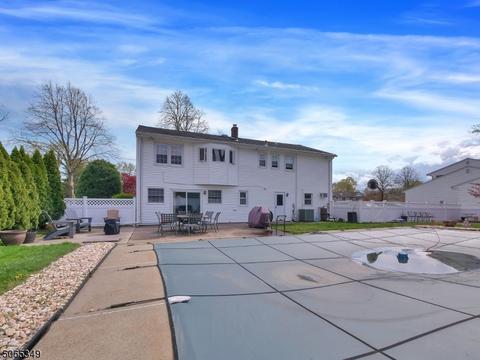 8 Kuiken Ct, Wayne, NJ 07470 photo 23