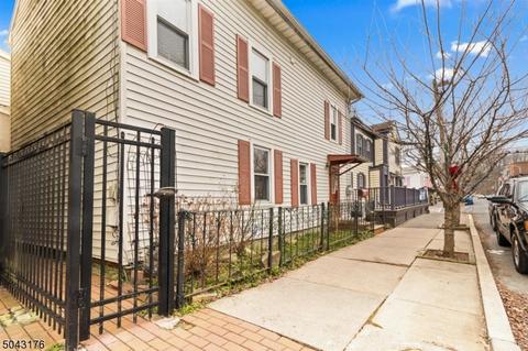 4 E Main St, Clinton, NJ 08809 photo 1