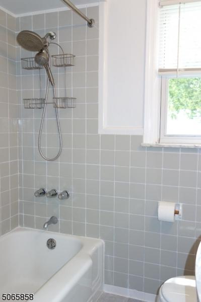 35 Prospect Pl, Springfield, NJ 07081 photo 9