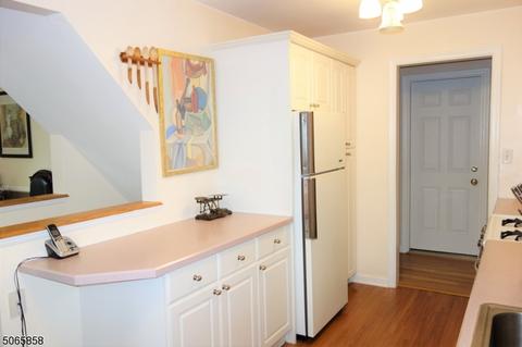 35 Prospect Pl, Springfield, NJ 07081 photo 6