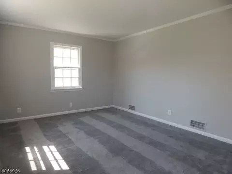 421 Cook Ave, Middlesex, NJ 08846 photo 18