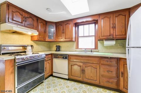 77 W End Ave, Summit, NJ 07901 photo 10