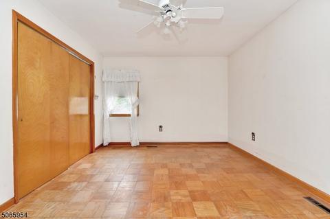 64 Wendt Ln, Wayne, NJ 07470 photo 7