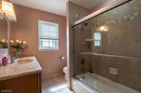 83 Anderson Dr, Wayne, NJ 07470 photo 17