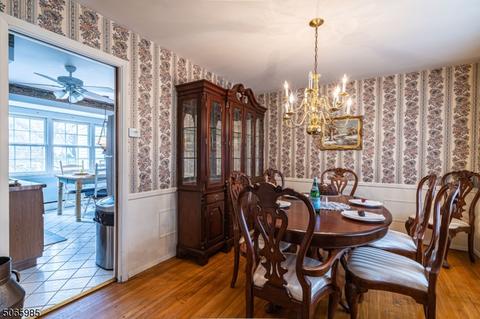 28 Normandy Dr, Wayne, NJ 07470 photo 6