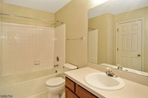 48 Carter Rd, Haskell, NJ 07420 photo 17