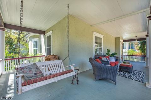 16 Berkeley Pl, Montclair, NJ 07042 photo 3