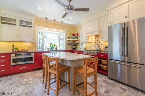 16 Berkeley Pl, Montclair, NJ 07042 photo 10