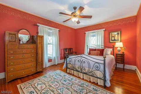 16 Berkeley Pl, Montclair, NJ 07042 photo 14