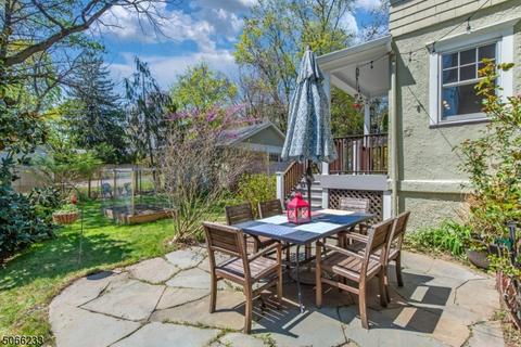 16 Berkeley Pl, Montclair, NJ 07042 photo 22