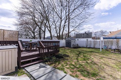 73 Burnside Pl, Haskell, NJ 07420 photo 20