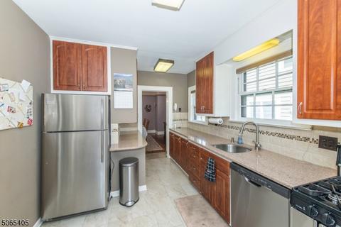 104 Summit Ave, Montclair, NJ 07043 photo 10
