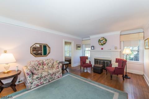 104 Summit Ave, Montclair, NJ 07043 photo 3