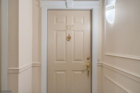308 Four Seasons Dr, Wayne, NJ 07470 photo 2