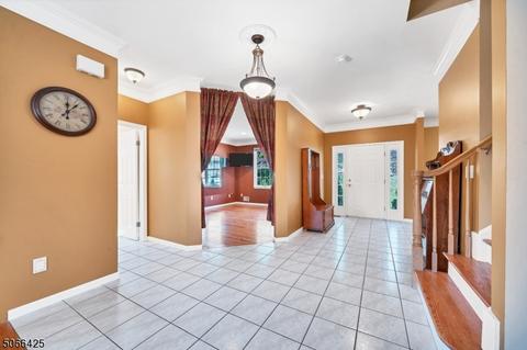 64 Mallard Dr, Hackettstown, NJ 07840 photo 3