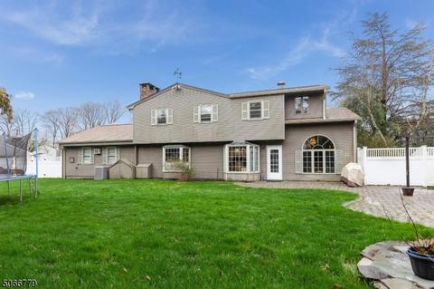25 Braemar Dr, Wayne, NJ 07470 photo 24