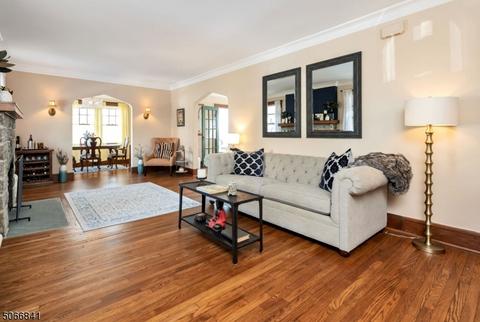 10 Elberta Rd, Maplewood, NJ 07040 photo 3