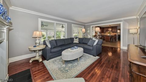 23 Fox Boro Rd, Wayne, NJ 07470 photo 10