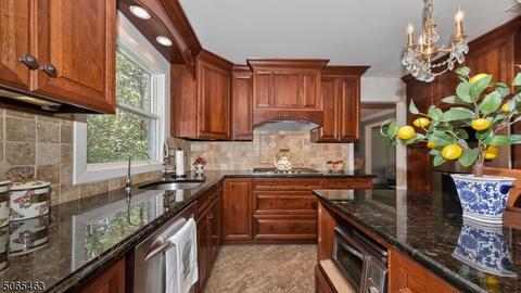23 Fox Boro Rd, Wayne, NJ 07470 photo 7