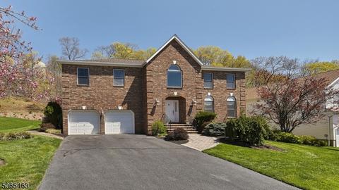 23 Fox Boro Rd, Wayne, NJ 07470 photo 1