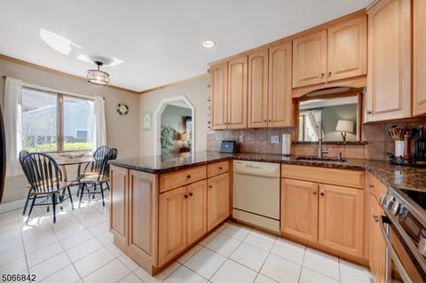 29 Milton Ave, Summit, NJ 07901 photo 8