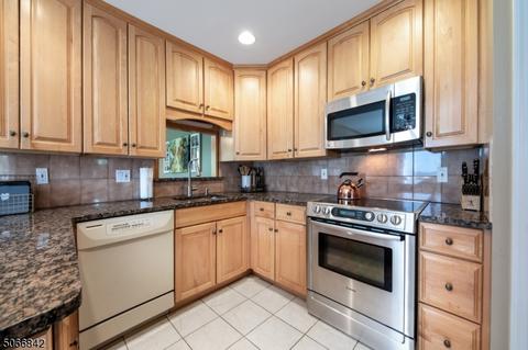 29 Milton Ave, Summit, NJ 07901 photo 9