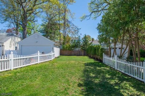 36 Undercliff Rd, Millburn, NJ 07041 photo 23