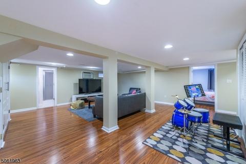 36 Undercliff Rd, Millburn, NJ 07041 photo 21
