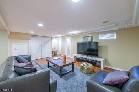 36 Undercliff Rd, Millburn, NJ 07041 photo 20