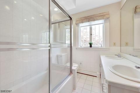 26 Maple Ter, Millburn, NJ 07041 photo 15