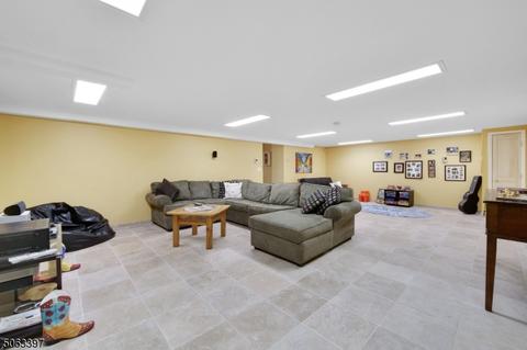 26 Maple Ter, Millburn, NJ 07041 photo 19