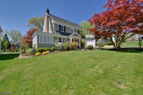 26 Maple Ter, Millburn, NJ 07041 photo 2
