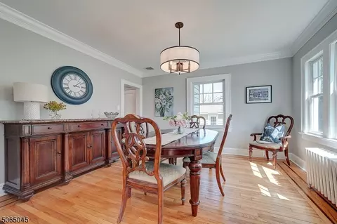 49 Mountainview Rd, Millburn, NJ 07041 photo 7