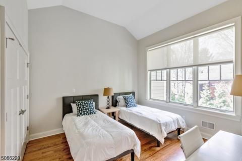 71 Franklin Pl, Summit, NJ 07901 photo 16