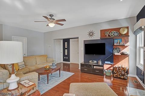 4 Henderson Hill Rd, Hampton, NJ 08827 photo 8