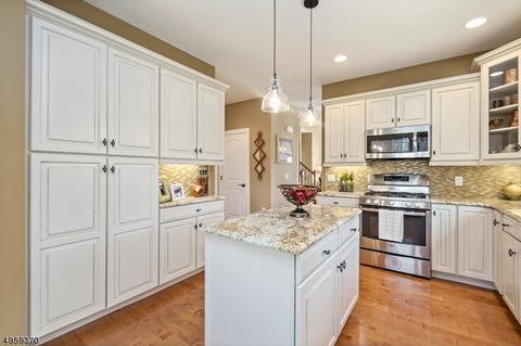 59 Wild Iris Ln, Hackettstown, NJ 07840 photo 6