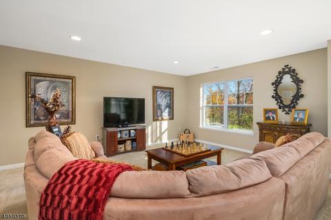 59 Wild Iris Ln, Hackettstown, NJ 07840 photo 18
