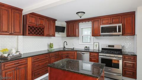23 Brook St, Springfield, NJ 07081 photo 9