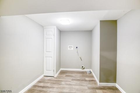 45 Hemlock Ter, Springfield, NJ 07081 photo 23