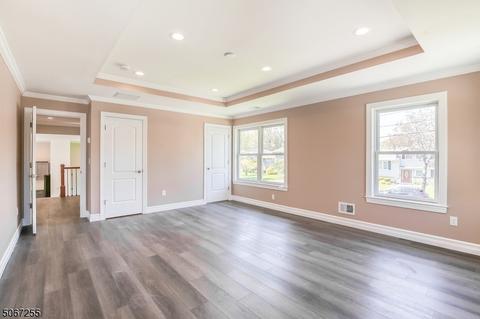 45 Hemlock Ter, Springfield, NJ 07081 photo 15