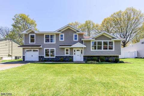 45 Hemlock Ter, Springfield, NJ 07081 photo 1