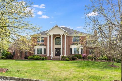 47 Eileen Dr, Cedar Grove, NJ 07009 photo 2