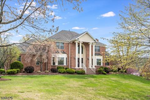 47 Eileen Dr, Cedar Grove, NJ 07009 photo 1