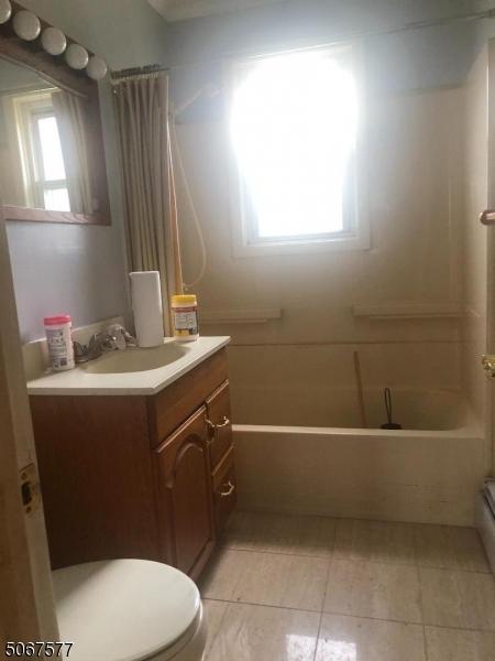 36 Maple Ter, Stanhope, NJ 07874 photo 9