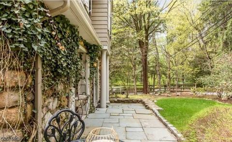14 Ackerman Rd, Saddle River, NJ 07458 photo 2