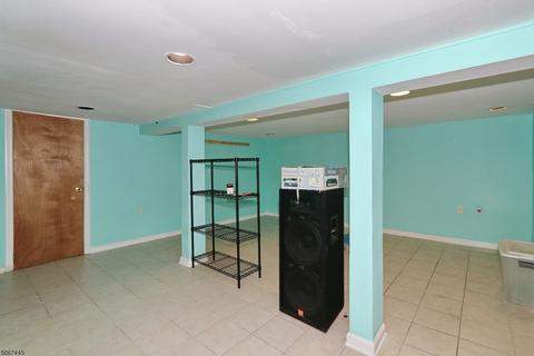 139 Sinclair Ave, Union, NJ 07083 photo 16