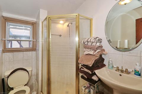 139 Sinclair Ave, Union, NJ 07083 photo 15